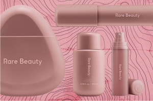 Rare Beauty lanza su nueva línea “Find Comfort”