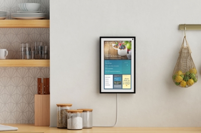 Amazon presenta Echo Show 15 para ayudar a mantener a las familias organizadas, conectadas y entretenidas