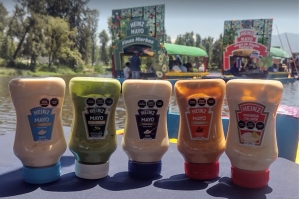 Con una visita a las trajineras de Xochimilco, Heinz presenta los nuevos sabores de Mayonesa Finas Hierbas, Chipotle y Light