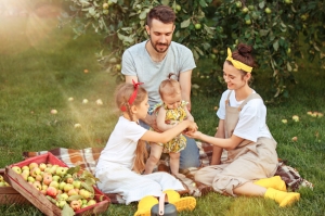 En este mes del amor, consiente a tu familia cuidando su salud con manzanas