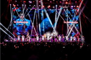 La Arena CDMX vibró con el espectacular show de La Arrolladora Banda El Limón